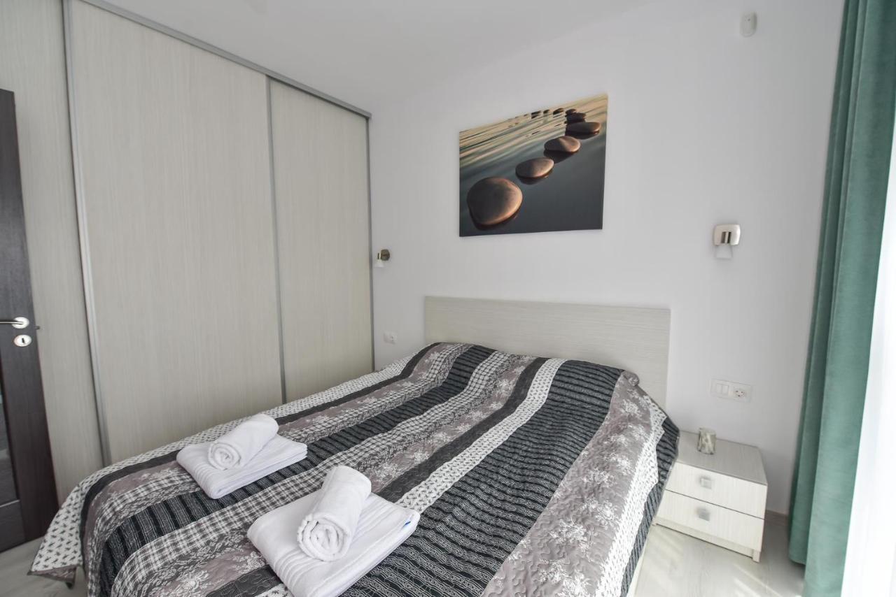 Stylish Stay - Executive - Private Parking And Central Location オラデア エクステリア 写真